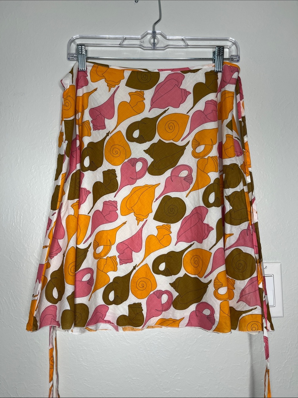Vintage Trina Turk Shell Print Miniskirt Size 6 Beach Summer Gilmore Girls